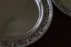 画像5: ヴィクトリアン　1899年　透かし細工　二段　アフタヌーンティー用　ケーキスタンド (5)