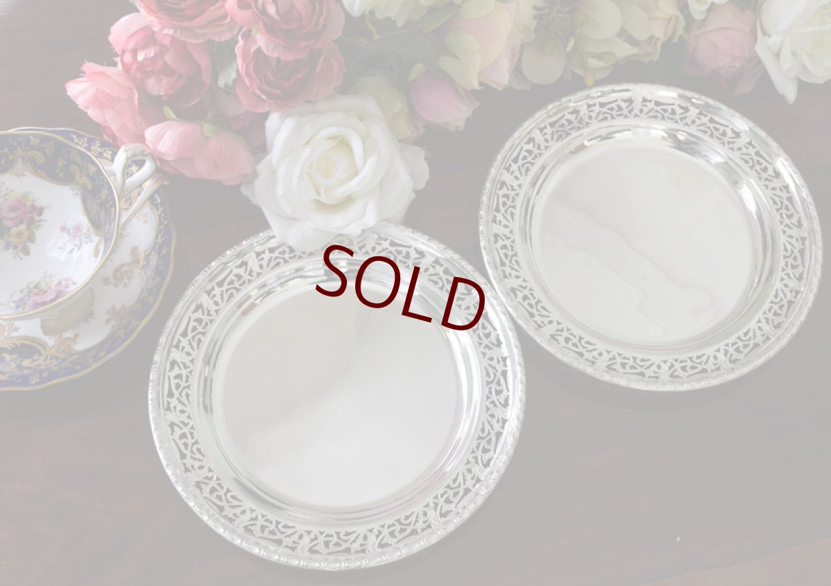 画像3: ヴィクトリアン　1899年　透かし細工　二段　アフタヌーンティー用　ケーキスタンド (3)