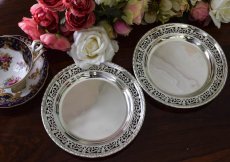 画像3: ヴィクトリアン　1899年　透かし細工　二段　アフタヌーンティー用　ケーキスタンド (3)