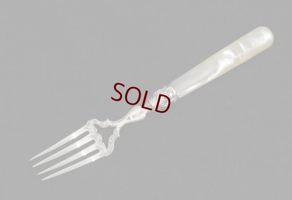 画像6: 純銀製（925）1892年George Unite 白蝶貝ハンドル　ケーキサービングセット