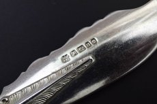 画像6: 純銀製（925）1875年 Martin, Hall & Co.  葡萄装飾　バターナイフ　ペアセット (6)