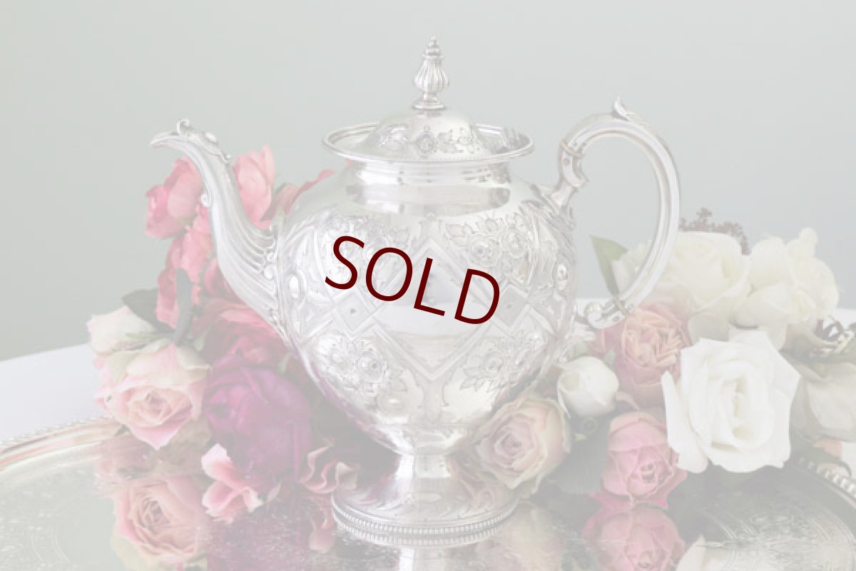 画像2: シルバープレート　Martin, Hall & Co. 　ネオクラシカル/ハイヴィクトリアン　薔薇のティーセット (2)