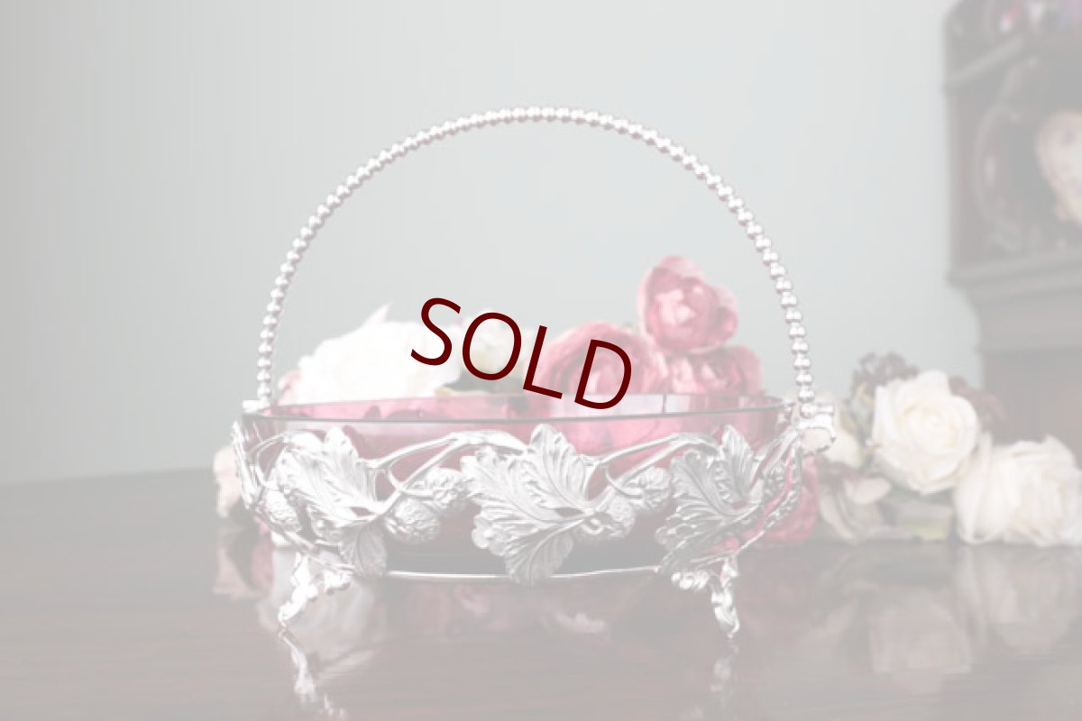 画像3: ヴィクトリアン 苺の透かし細工 クランベリーグラス　バスケット (3)