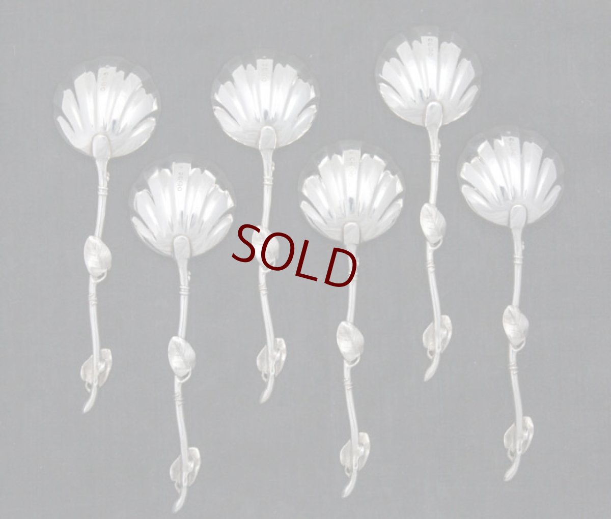 画像5: 純銀製（925）Francis Higgins 1875年　ギルドシェルボウル　サービングスプーン　6本セット (5)