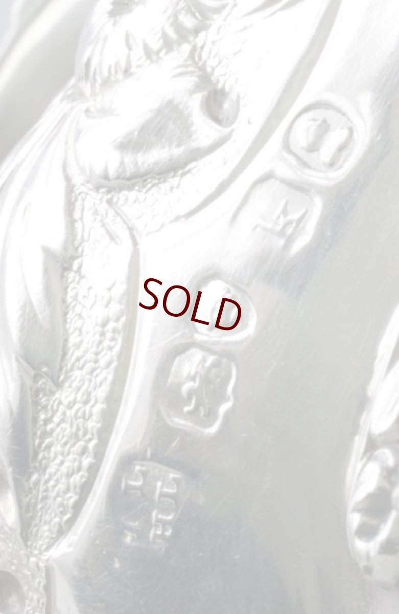 画像6: 純銀製（925）　1825年　ロココ風　お花とスクロール　クリームジャグ (6)