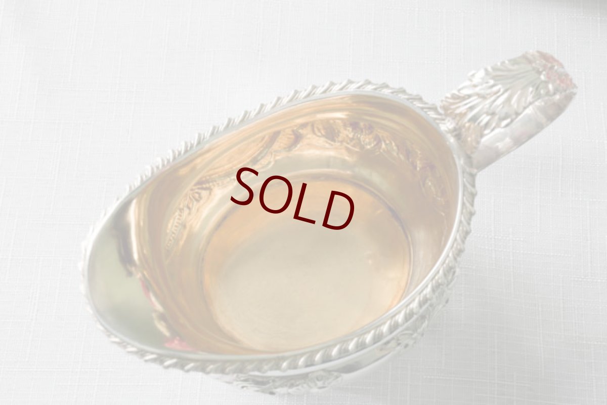 画像5: 純銀製（925）　1825年　ロココ風　お花とスクロール　クリームジャグ (5)