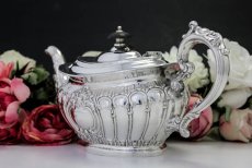 画像3: シルバープレート　１９００年前後　ロココ風デザイン　オーバル型　ティーポット (3)