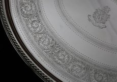 画像2: シルバープレート1884年　　特級品　エルキントン　ハンドエングレービング　大型　トレイ (2)
