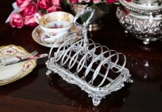 画像1: シルバープレート　ヴィクトリア時代中・後期　ロココスタイル　トーストラック (1)