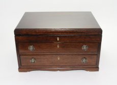 カンティーンケースを閉めたところ