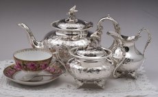 画像16: シルバープレート製　　ヴィクトリアンロココ風　小鳥の摘み　ティーセット (16)