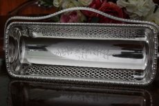 画像3: シルバープレート製　ビンテージ　一番人気！　手彫り装飾　ビスケットトレイ (3)