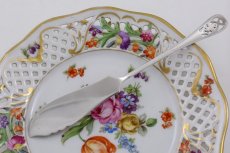 画像6: 純銀製（925）　お花の透かし細工ハンドル　手彫りスクロールとお花のブレード　バターナイフ (6)