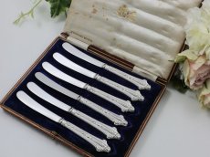 画像1: 純銀（９２５）1905年　エレガントな純銀ハンドル　スコーンナイフセット (1)