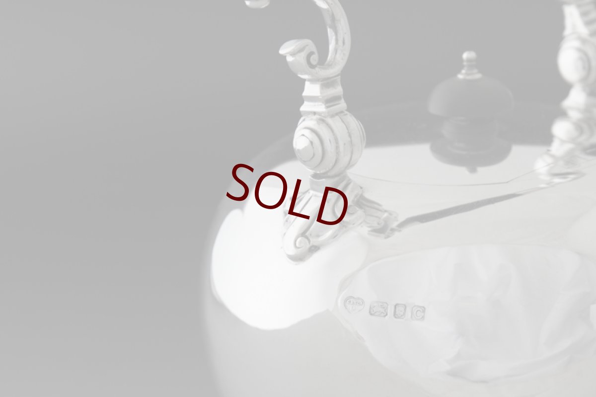 画像9: 純銀製（925）　1938年 　重厚　鏡面が美しい　ティーケトル (9)