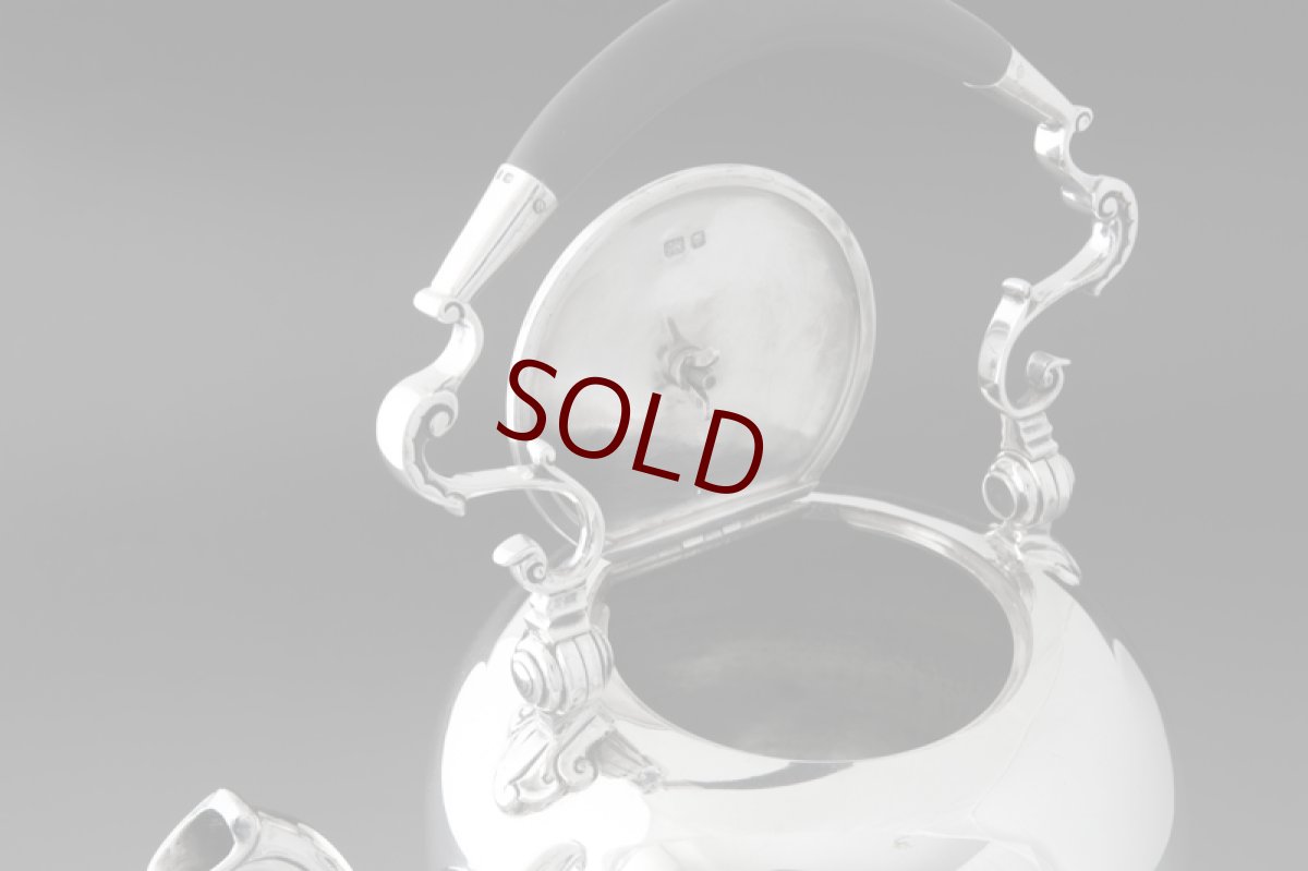 画像3: 純銀製（925）　1938年 　重厚　鏡面が美しい　ティーケトル (3)