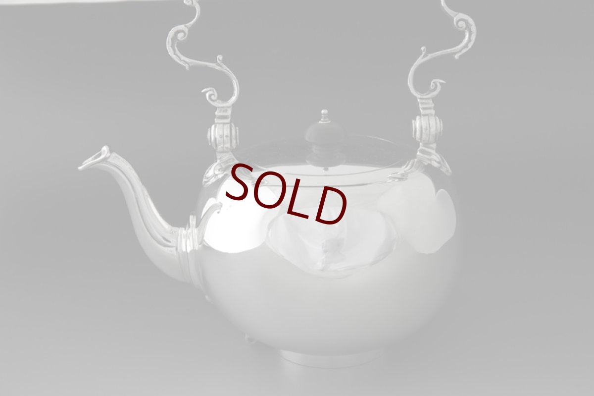 画像7: 純銀製（925）　1938年 　重厚　鏡面が美しい　ティーケトル (7)