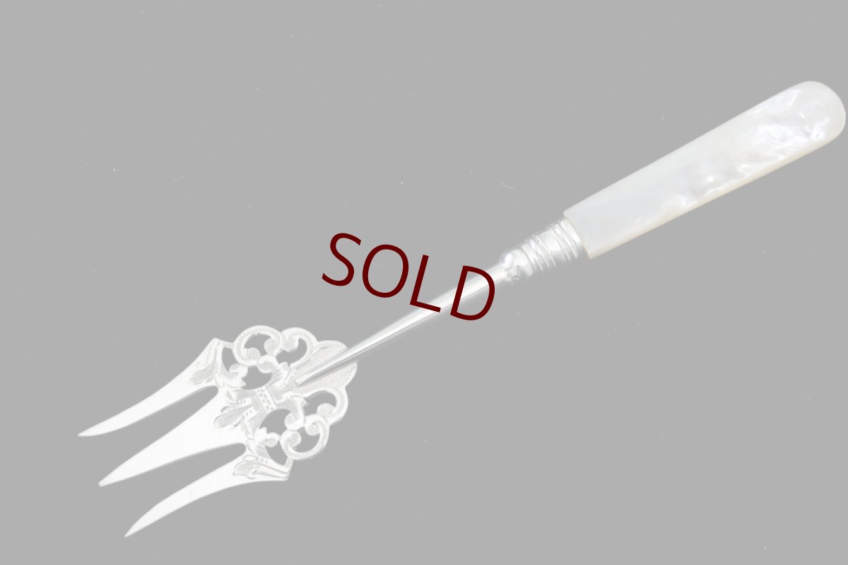 画像5: 純銀製（925）　白蝶貝ハンドル　ジャムスプーン、バターナイフ、トーストフォークセット (5)