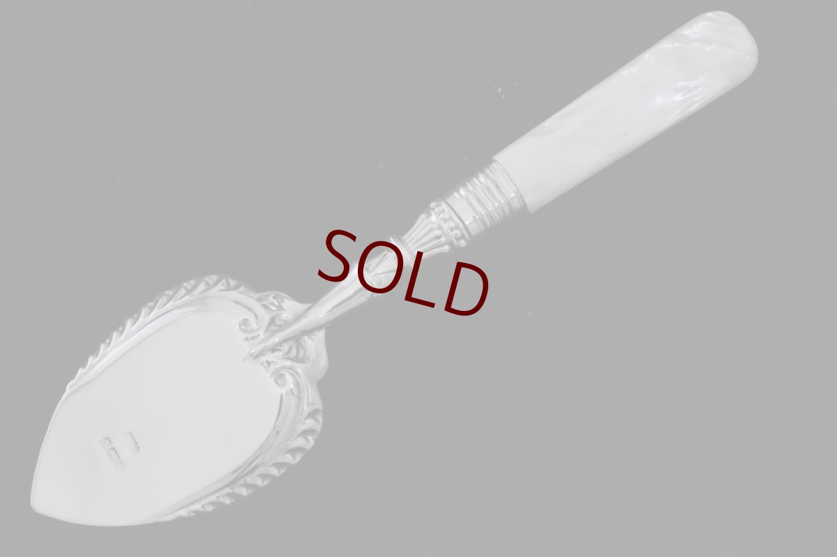 画像8: 純銀製（925）　白蝶貝ハンドル　ジャムスプーン、バターナイフ、トーストフォークセット (8)