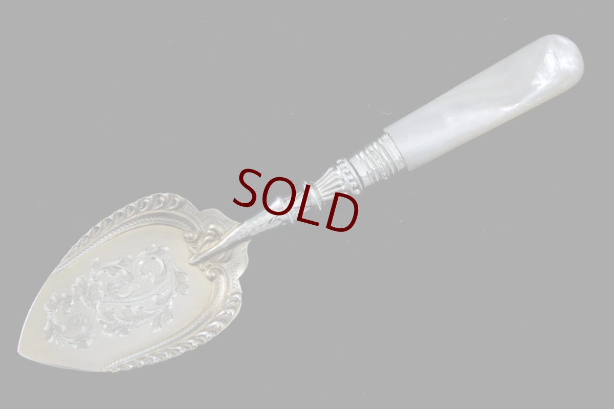 画像7: 純銀製（925）　白蝶貝ハンドル　ジャムスプーン、バターナイフ、トーストフォークセット (7)