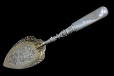 画像7: 純銀製（925）　白蝶貝ハンドル　ジャムスプーン、バターナイフ、トーストフォークセット (7)