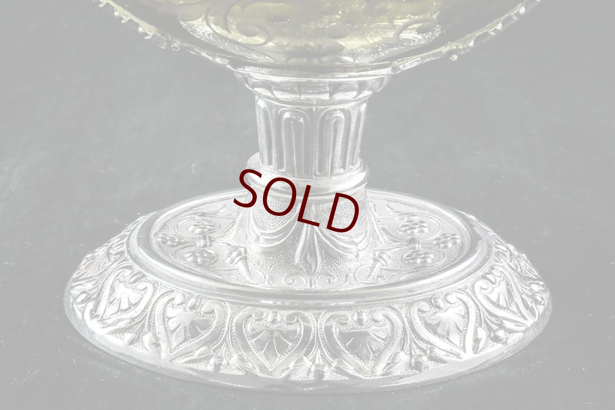 画像10: シルバープレート製　特級　ヴィクトリア時代後期　ハンドエッチング　グリーンクリスタルグラス　クラレットジャグ (10)