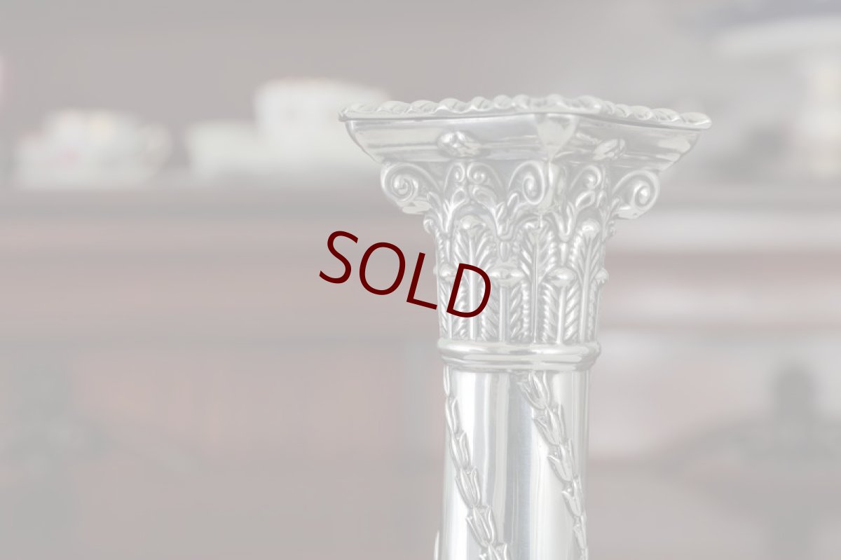 画像5: 純銀製（925）　1904年　美装飾　リボンのガーランド　キャンドルスタンド　銀燭台　ペアセット (5)