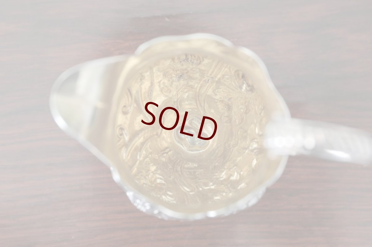 画像8: 純銀製（９２５）ジョージ三世1762年　ハンドクラフテッド　お花のクリームジャグ (8)