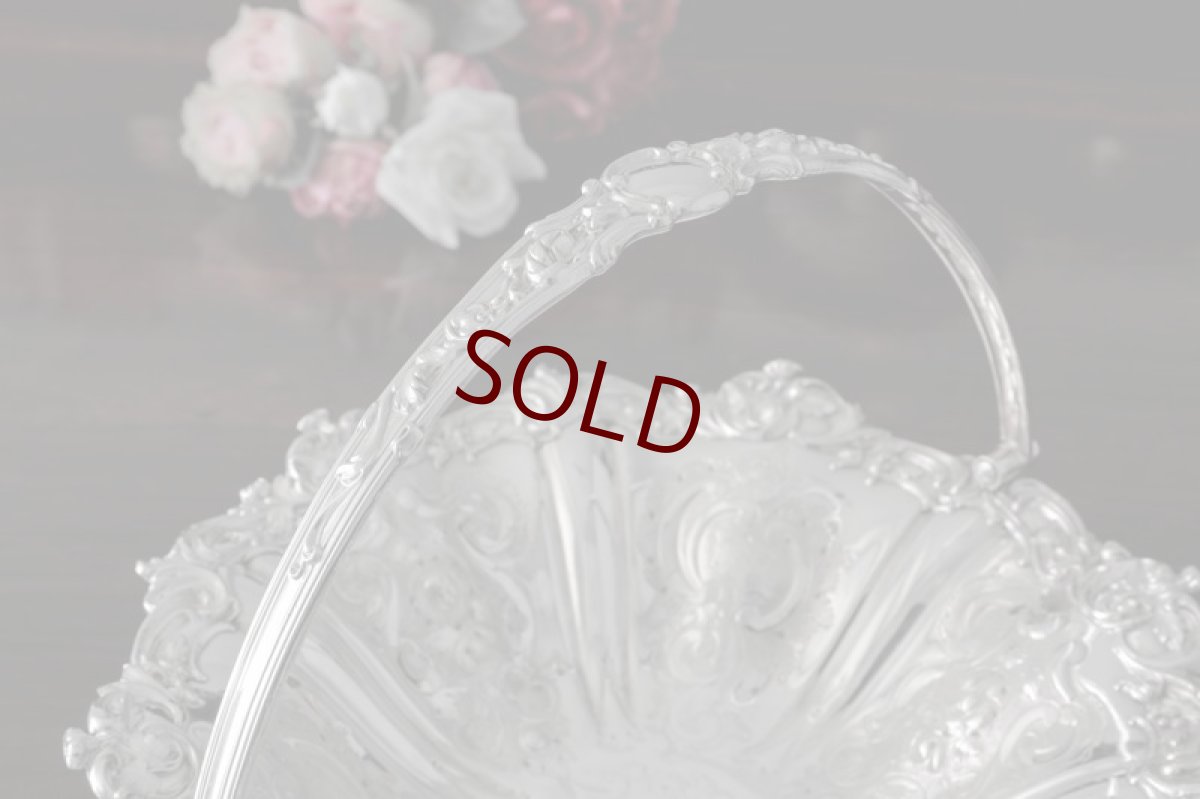 画像5: シルバープレート　ヴィクトリア時代　ヴィクトリアンロココ　ロカイユ装飾ボーダー　ケーキバスケット (5)