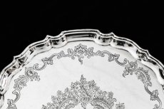 画像3: シルバープレート製　ヴィクトリア時代後期　お花とスクロールハンドエングレービング サルヴァ (3)