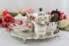 画像8: シルバープレート製　ヴィクトリア時代後期　お花とスクロールハンドエングレービング サルヴァ (8)