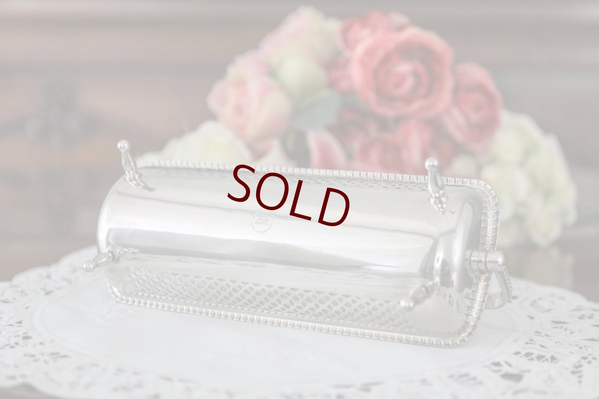 画像5: シルバープレート　ビンテージ　一番人気！　手彫り装飾　ビスケットトレイ  (5)