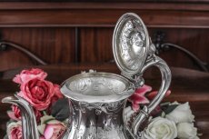 画像10: シルバープレート　ヴィクトリアンロココ　お花のガーランド　お花のチェイシング　コーヒーポット (10)