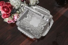 画像4: シルバープレート　1900年ごろ　スクロールと透かし細工のケーキバスケット １ (4)