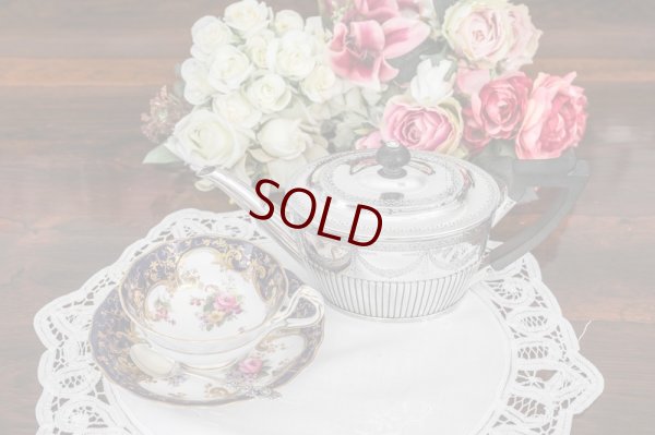 画像10:  純銀製（925）　1884年　クイーンアンスタイル　バチェラーサイズティーポット 