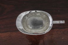 画像16: シルバープレート　1900年前後　ヴィクトリアンロココ　スクロールとお花の打ち出し　ティーコーヒー4点セット (16)