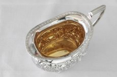 画像10: 純銀（925）1902年　ロココ調スクロールとお花の打ち出し バチェラーサイズ　ティーセット (10)