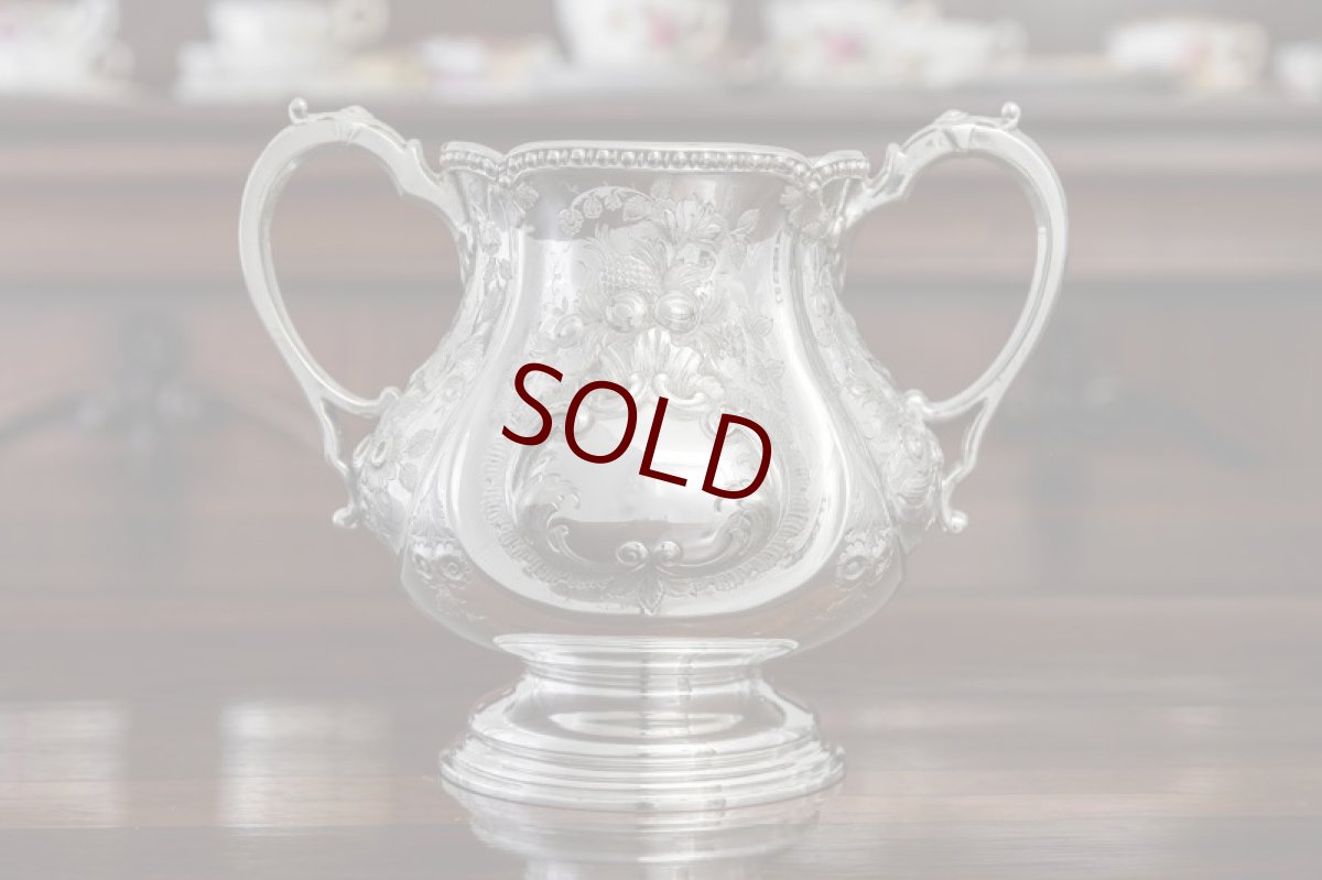 画像11: シルバープレート製　ヴィクトリア時代中期　お花と果物の手彫り彫刻　ティー＆コーヒー4点セット (11)