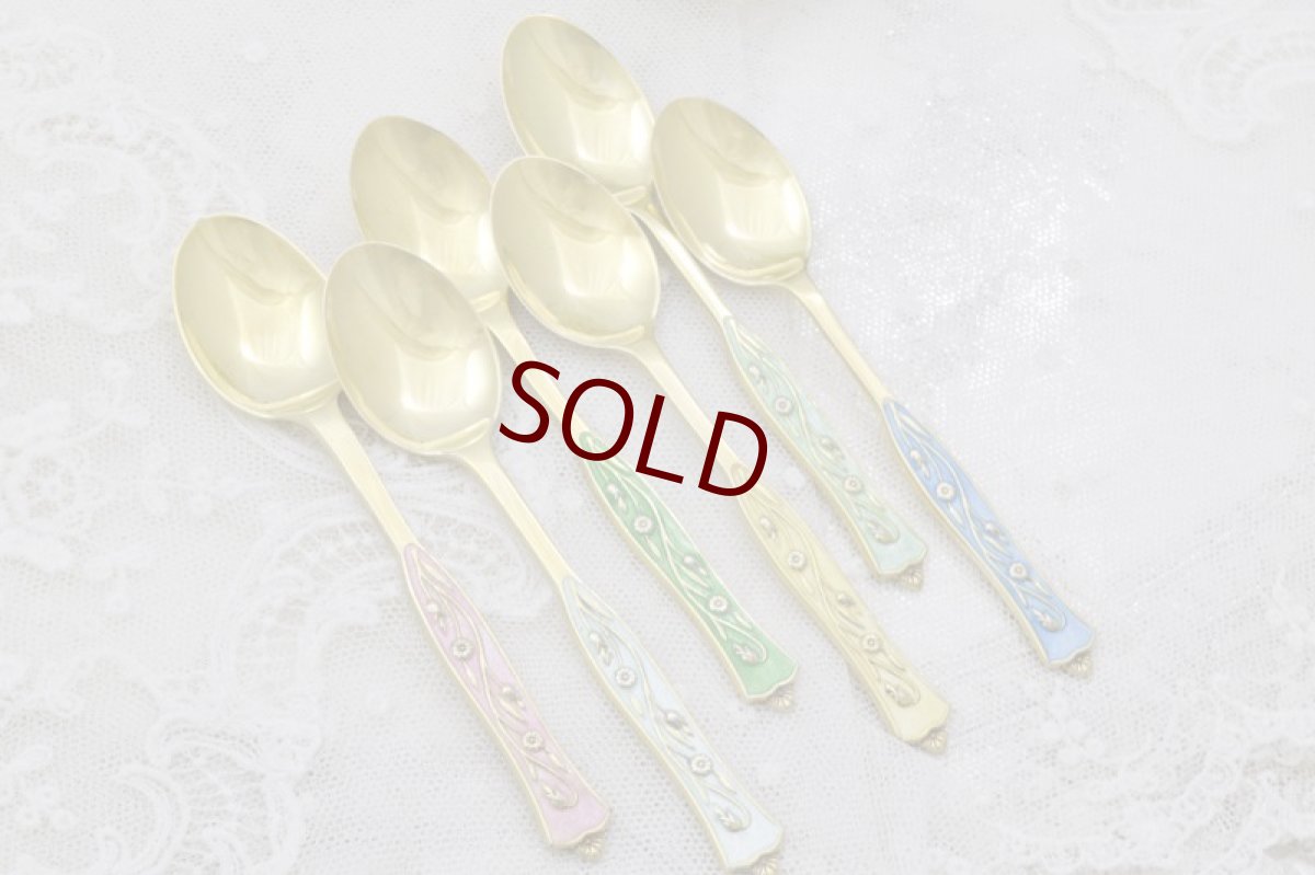 画像2: 純銀製（925）1956年　アールヌーボーデザイン　金鍍金　エナメルコーヒースプーン6本セット (2)