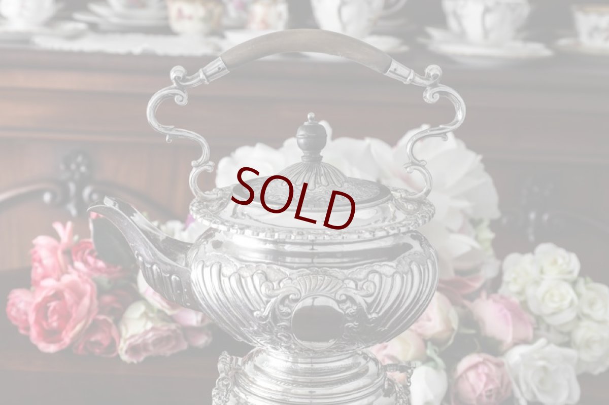 画像5: シルバープレート ハンドフリューテッド　スクロールとお花　バチェラーサイズ　ティーケトル (5)