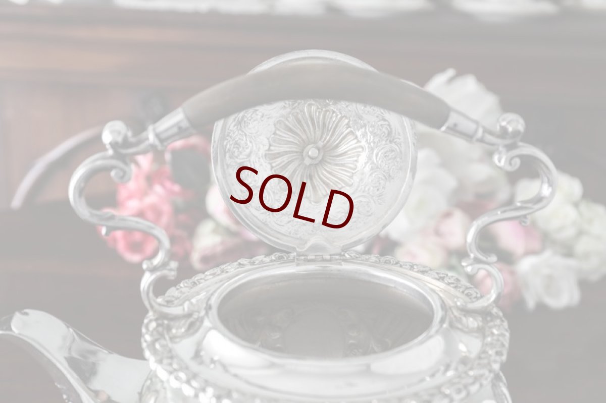 画像7: シルバープレート ハンドフリューテッド　スクロールとお花　バチェラーサイズ　ティーケトル (7)