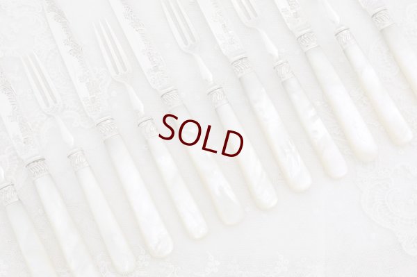 画像13: 純銀製（925）1911年　白蝶貝ハンドル　手彫り彫刻　デザートカトラリー　12組セット