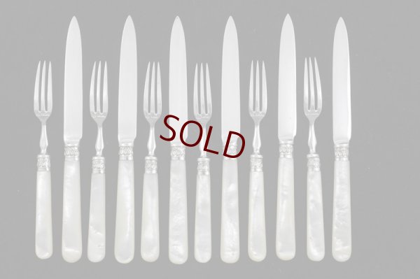 画像5: 純銀製（925）1911年　白蝶貝ハンドル　手彫り彫刻　デザートカトラリー　12組セット