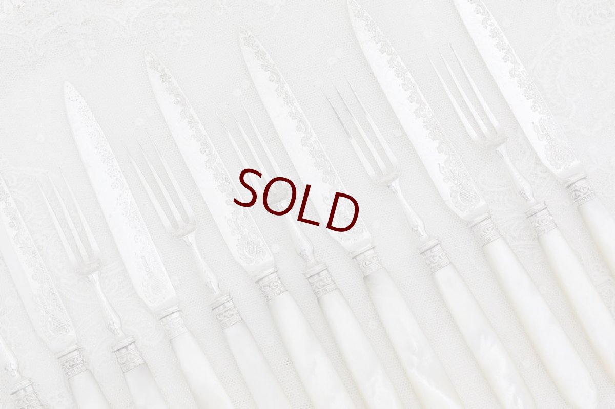 画像3: シルバープレート/純銀　白蝶貝ハンドル　ロココ調　　デザートカトラリー6組セット　  (3)