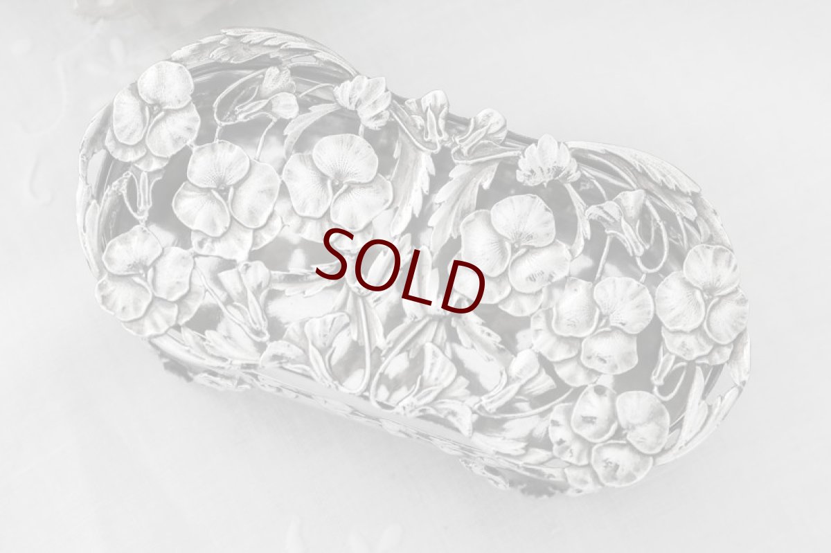 画像4: 純銀製（925）1909年 希少 アールヌーボー　お花のポプリケース (4)