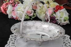 画像1: シルバープレート製　お花と薔薇ガーランド　お花のボーダー　ケーキバスケット (1)