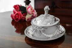 画像3: シルバープレート製　ヴィクトリア時代中後期　リボンガーランドのバターディッシュ (3)