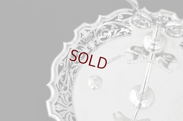 画像6: 純銀製（925）　1909年　Walker & Hall  透かし細工が美しい　エッグクリュエット　セット