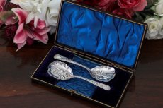 画像4: 純銀製（925）アーツ＆クラフツ　お花の彫刻　ペアジャムスプーンセット (4)