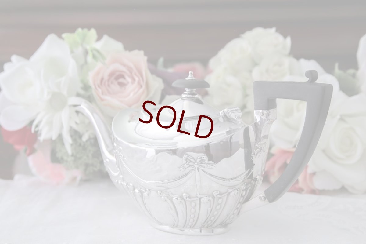 画像3: 純銀製（925）1906年　リボンガーランド　バチェラーサイズティーポット (3)